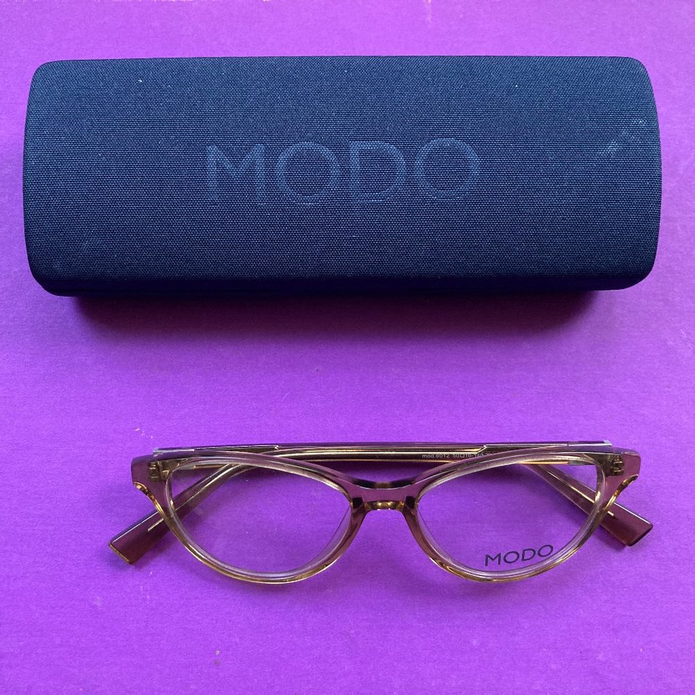 NWT MODO Eyewear 6012 Taupe Clear Cat Eye Frames w/ Case 50-16-140